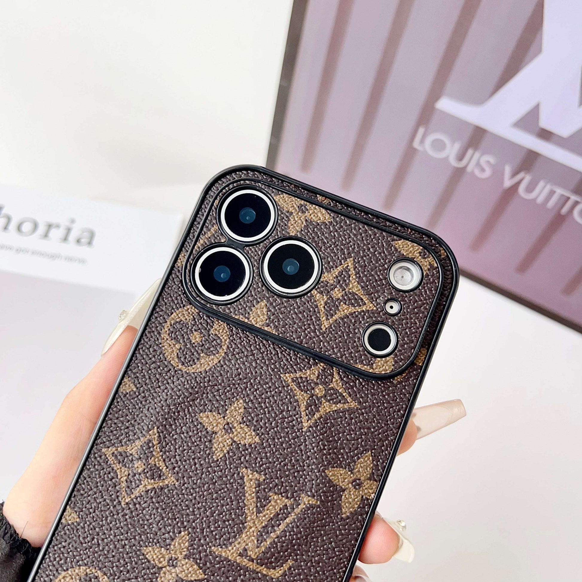 Premium Leather Monogram iPhone Case （Magsafe） For iPhone 17 Series-CYLV059