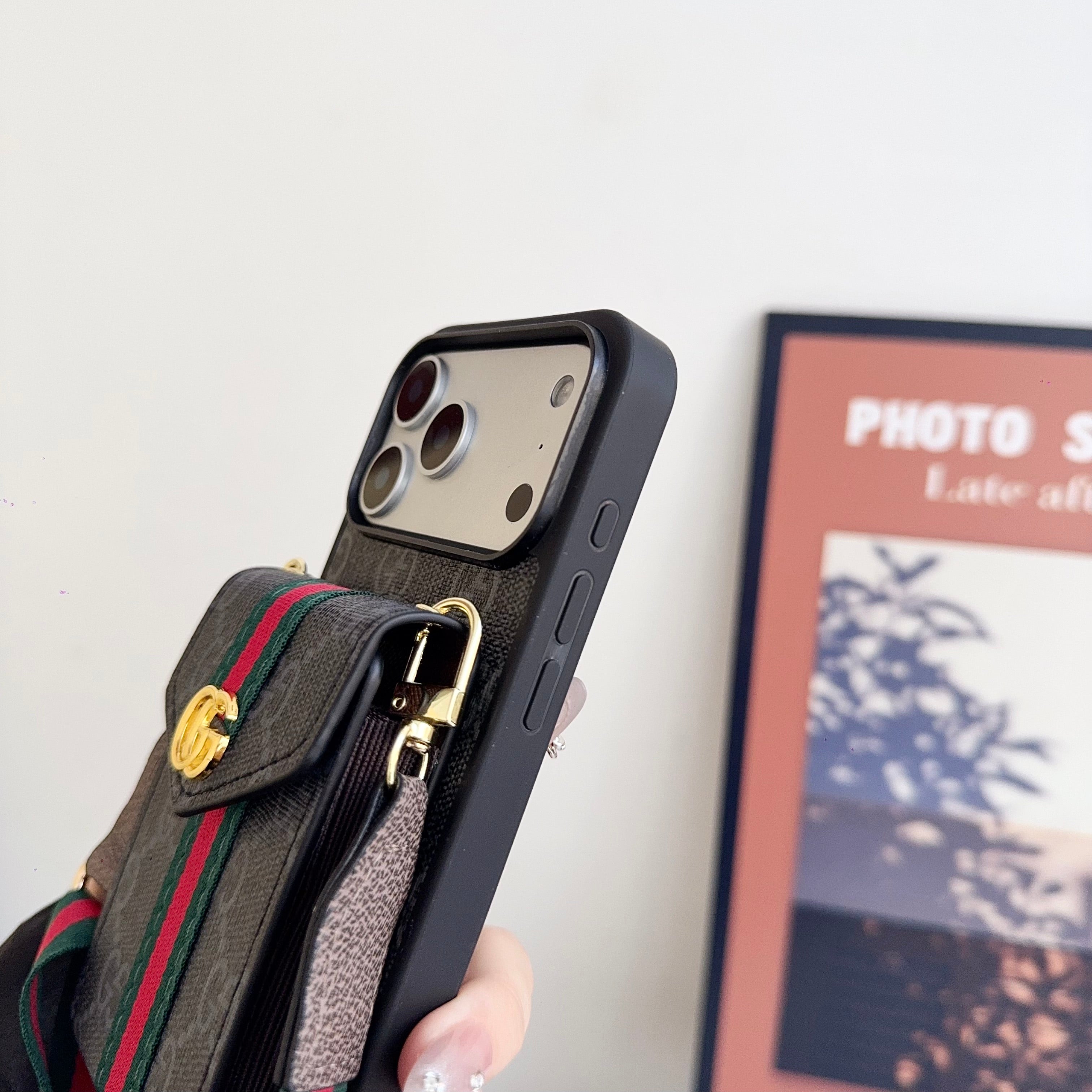 Classic Leather GG iPhone Case With Card Holder And Strap Black-CFK251106
