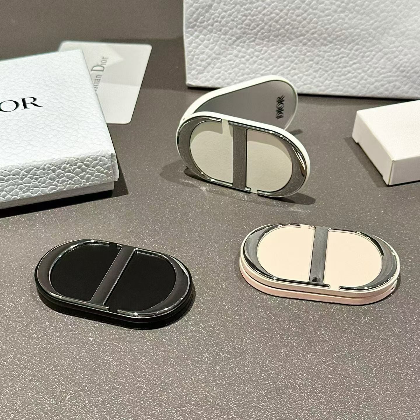 CD Makeup Mirror Phone Holder-LA260003