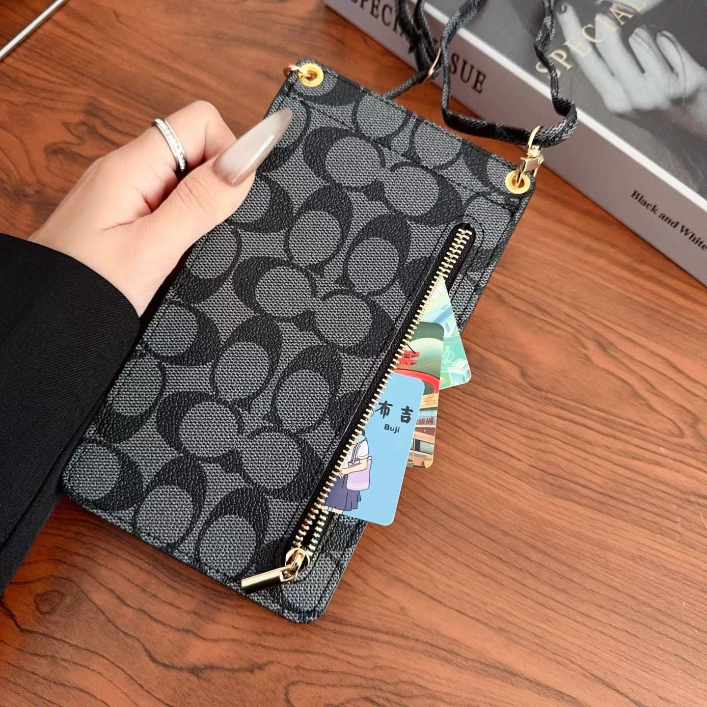 Elegant Leather CH Crossbody Phone Bag-LA260005