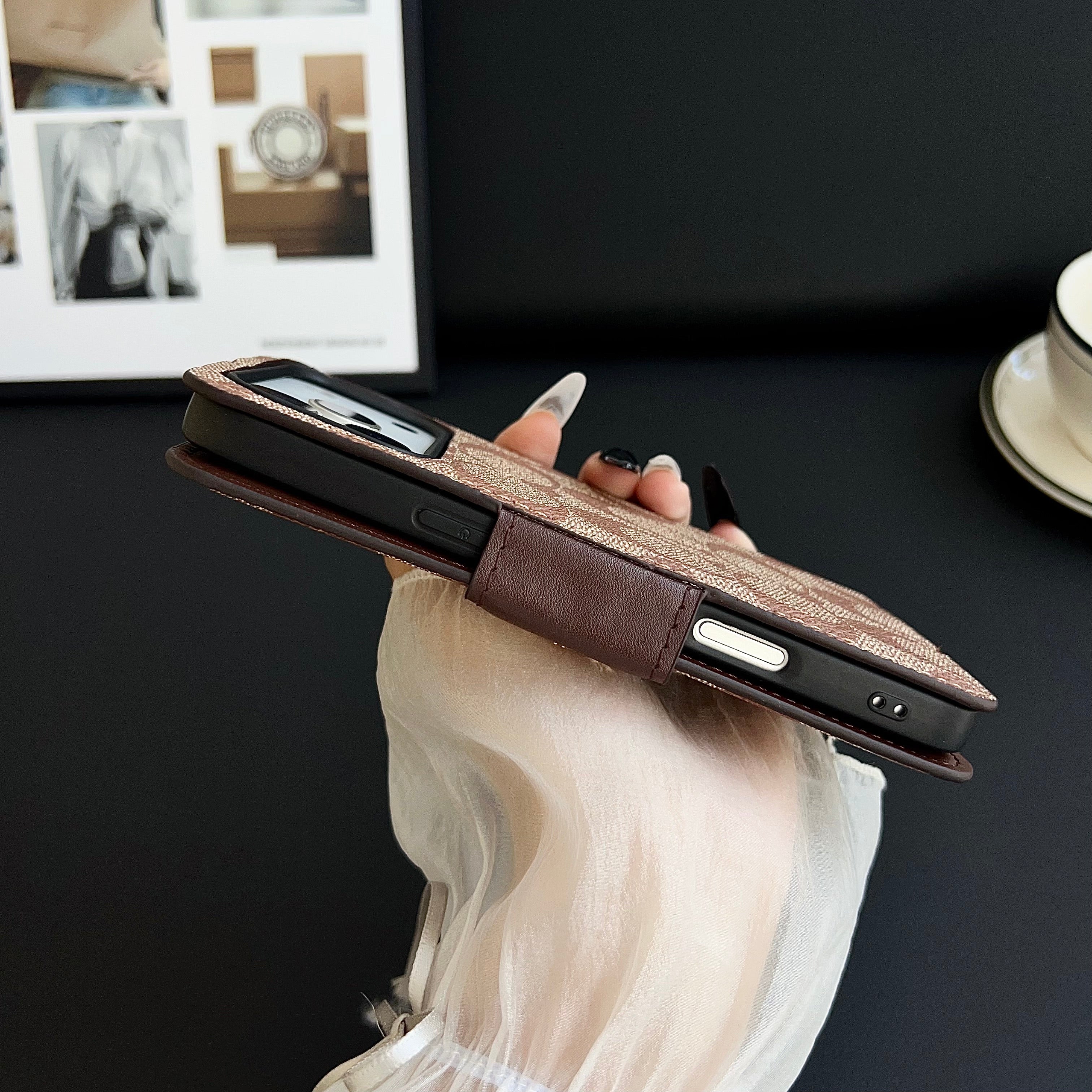 High-quality Leather CH iPhone Case With Flip Wallet -CYCH172