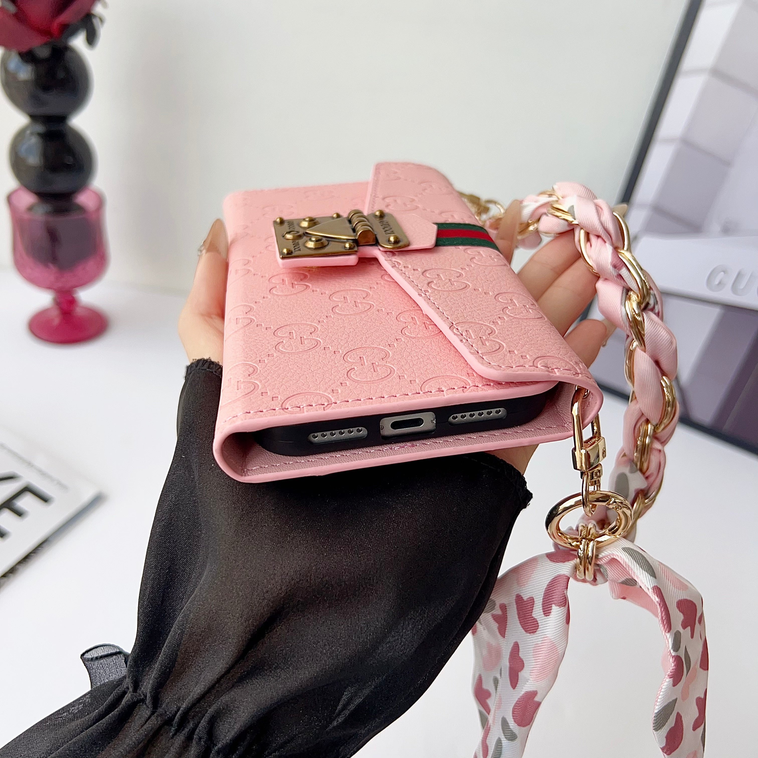 Classic Leather GG iPhone Case With Flip Wallet-LA260007