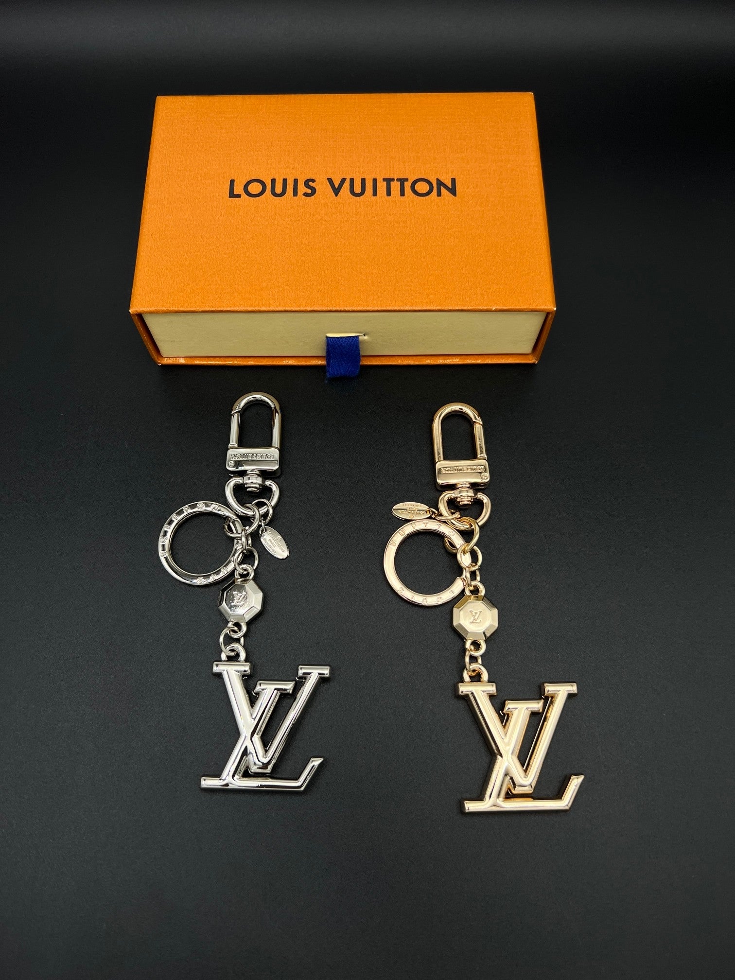 Monogram Keychain Pendant-LA260008