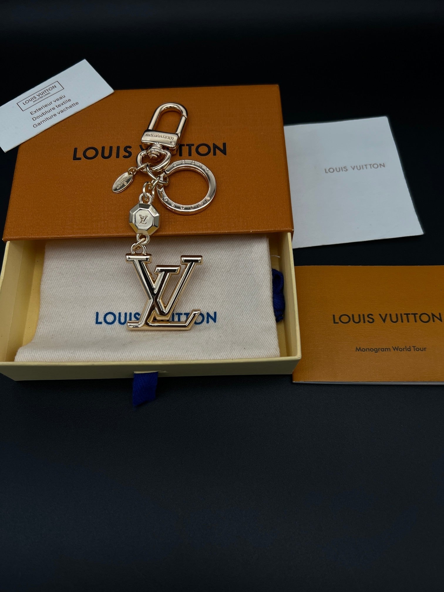 Monogram Keychain Pendant-LA260008